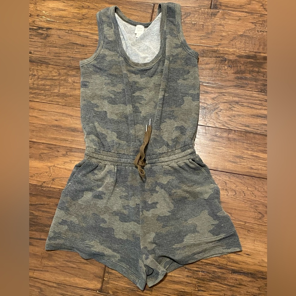 Roan & Ryan Terry camo jumper